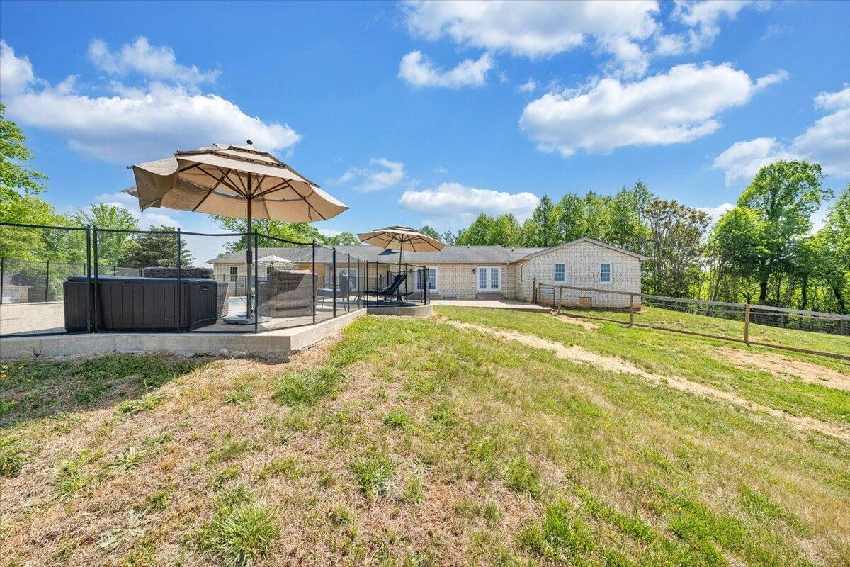 2011 Spencer-Preston RD - Photo 101