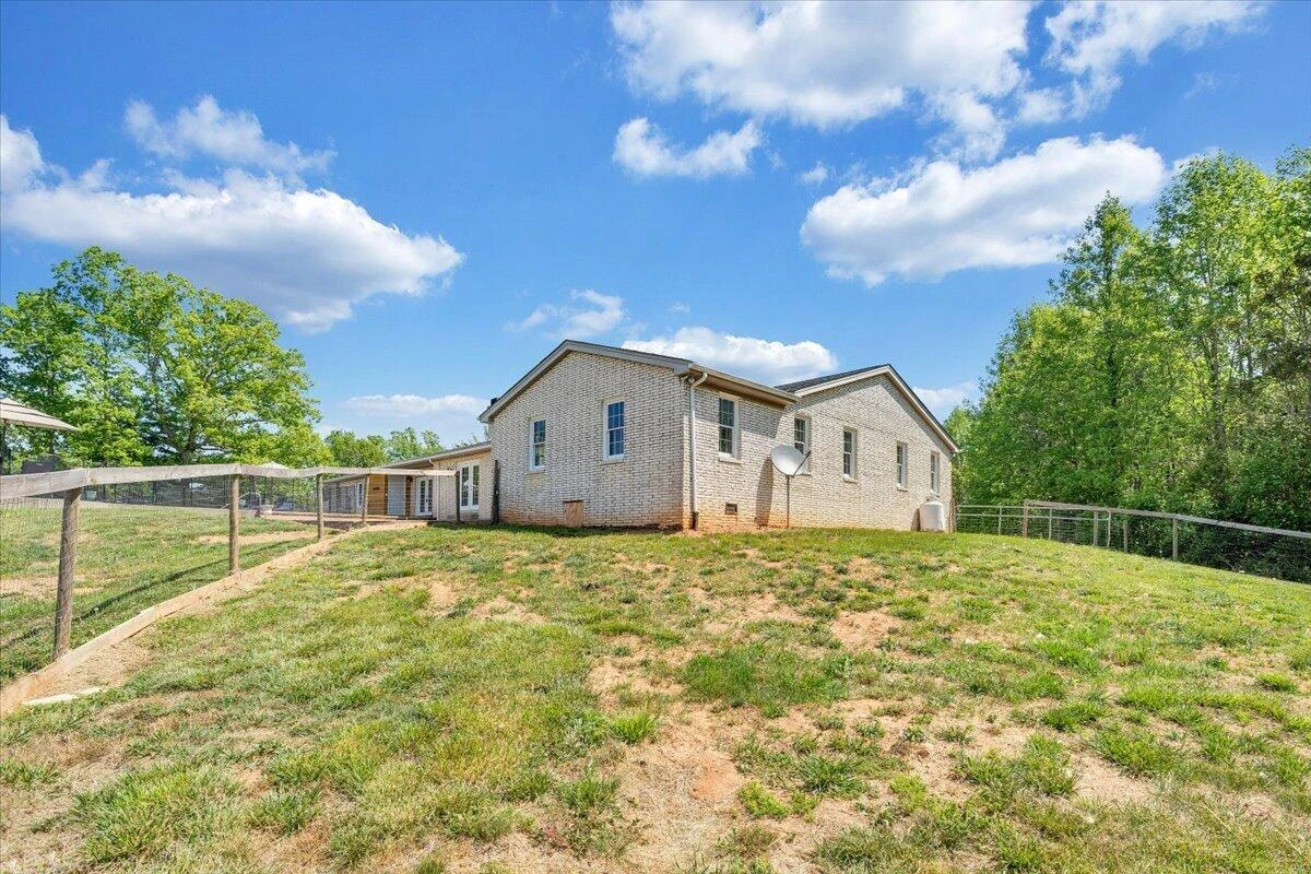 2011 Spencer-Preston RD - Photo 103