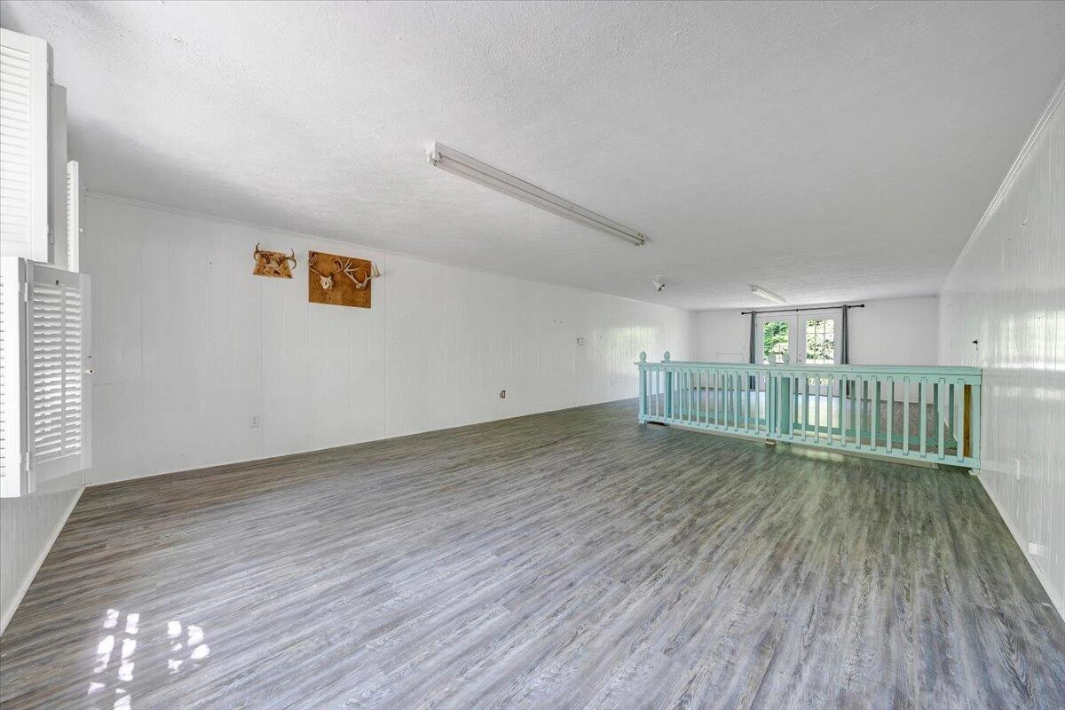 2011 Spencer-Preston RD - Photo 115