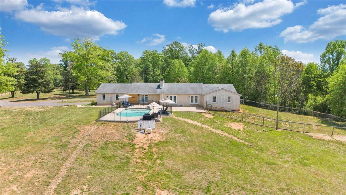 2011 Spencer-Preston RD - Photo 130