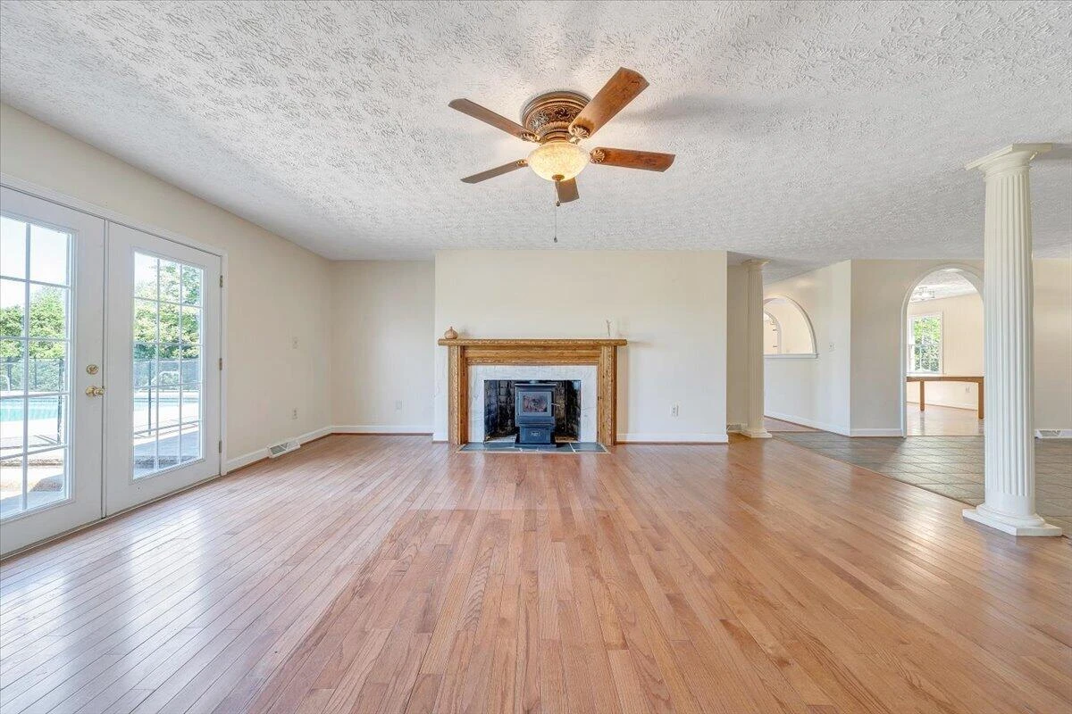 2011 Spencer-Preston RD - Photo 15