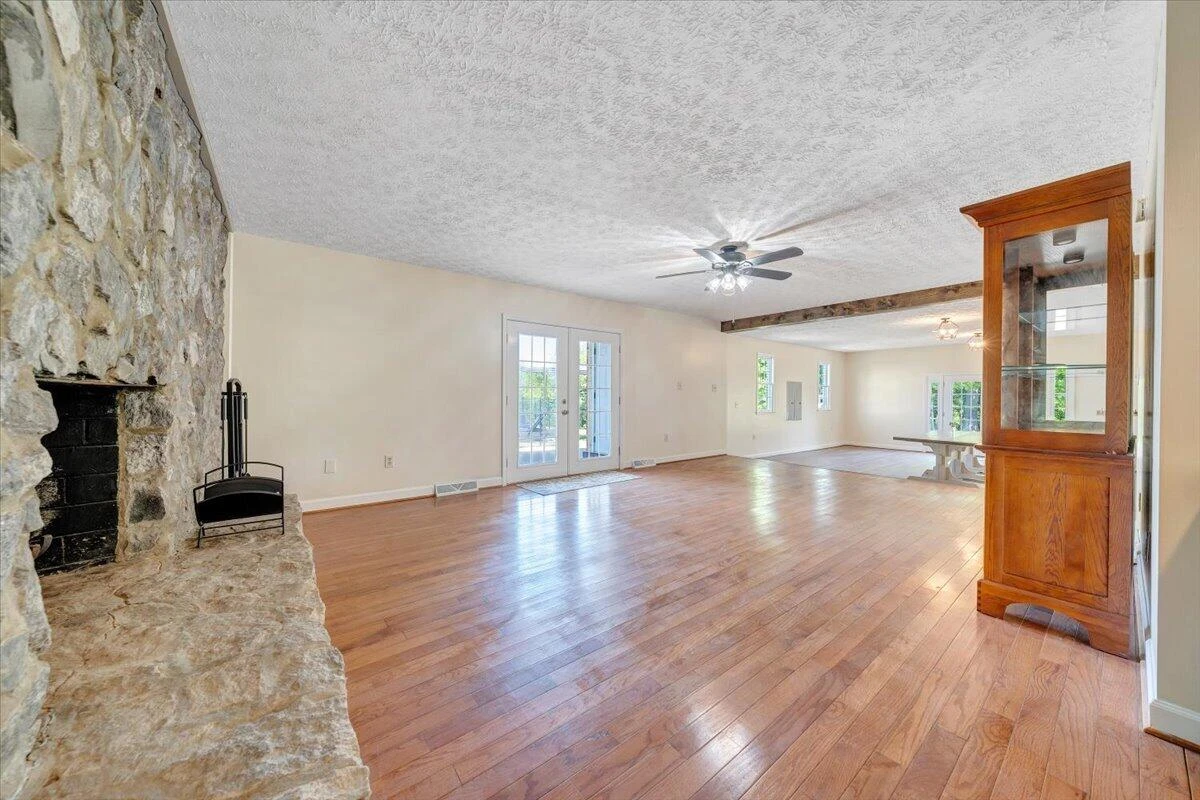 2011 Spencer-Preston RD - Photo 49