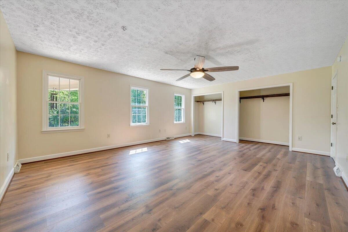 2011 Spencer-Preston RD - Photo 53