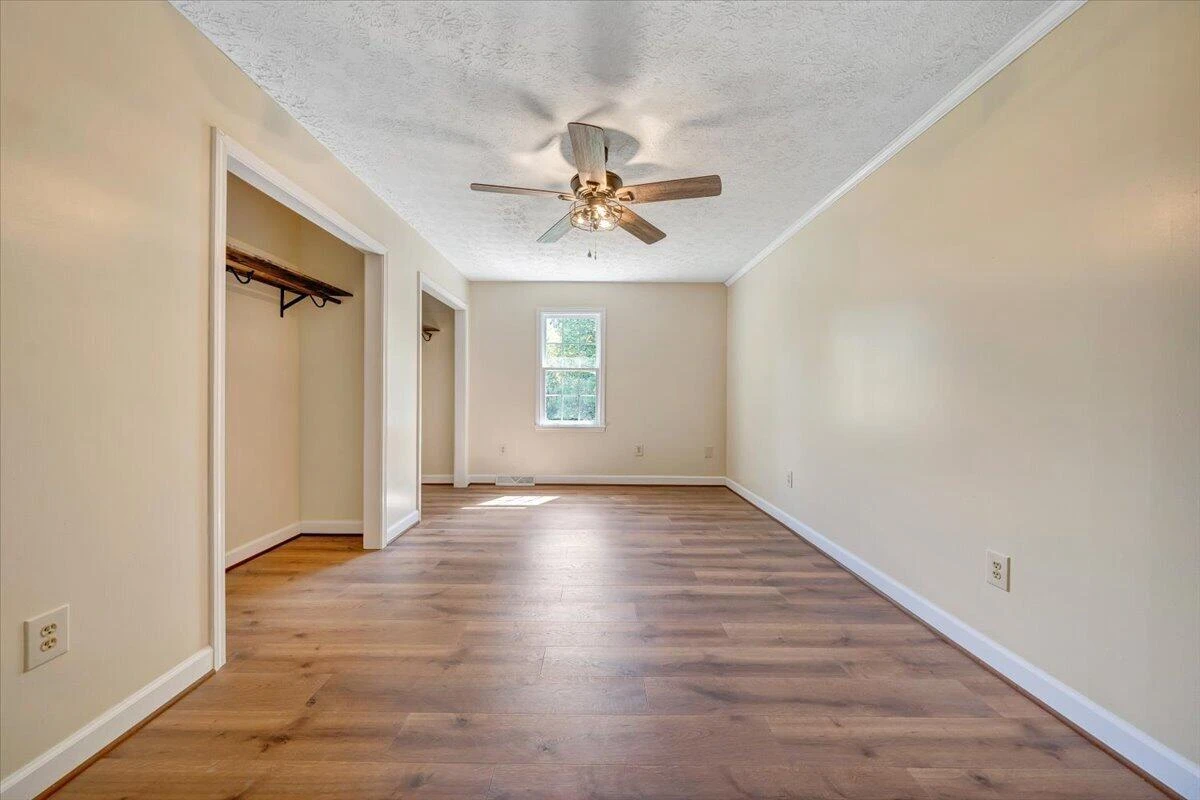 2011 Spencer-Preston RD - Photo 55