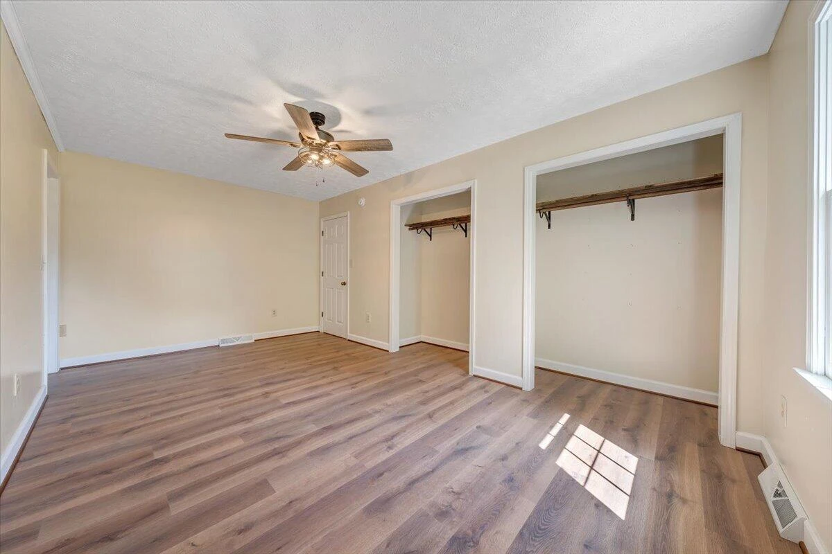 2011 Spencer-Preston RD - Photo 56