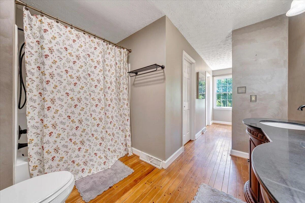 2011 Spencer-Preston RD - Photo 68