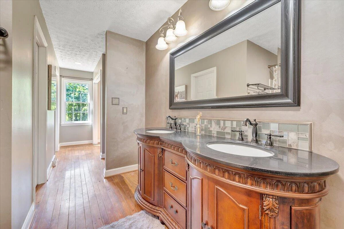 2011 Spencer-Preston RD - Photo 69