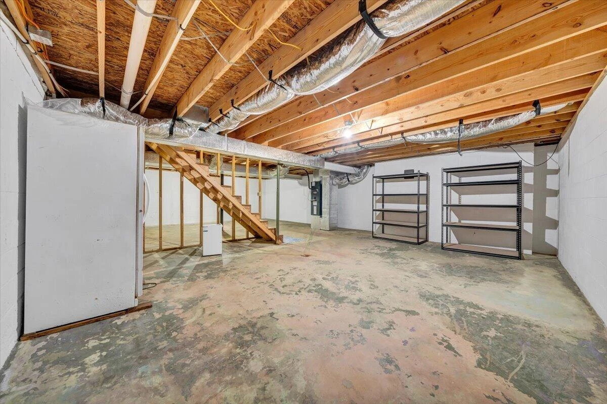2011 Spencer-Preston RD - Photo 77