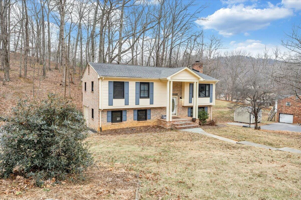 411 Pin Oak DR - Photo 13