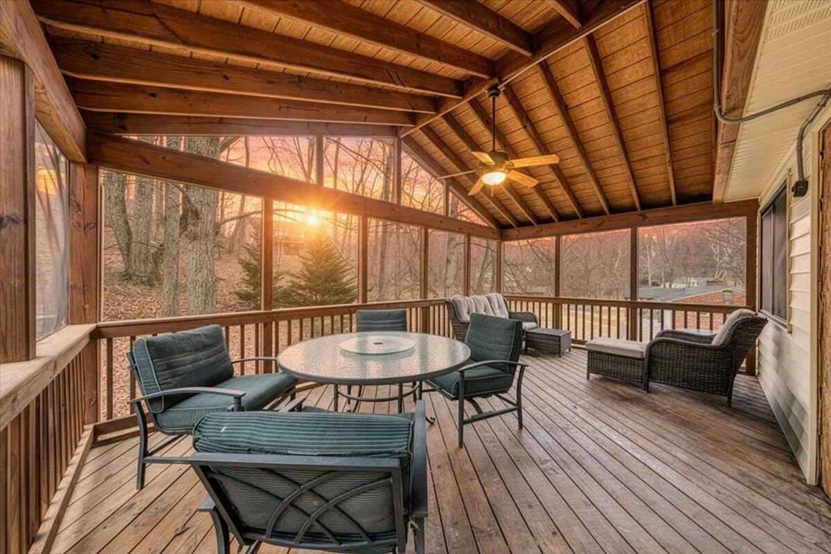 411 Pin Oak DR - Photo 10