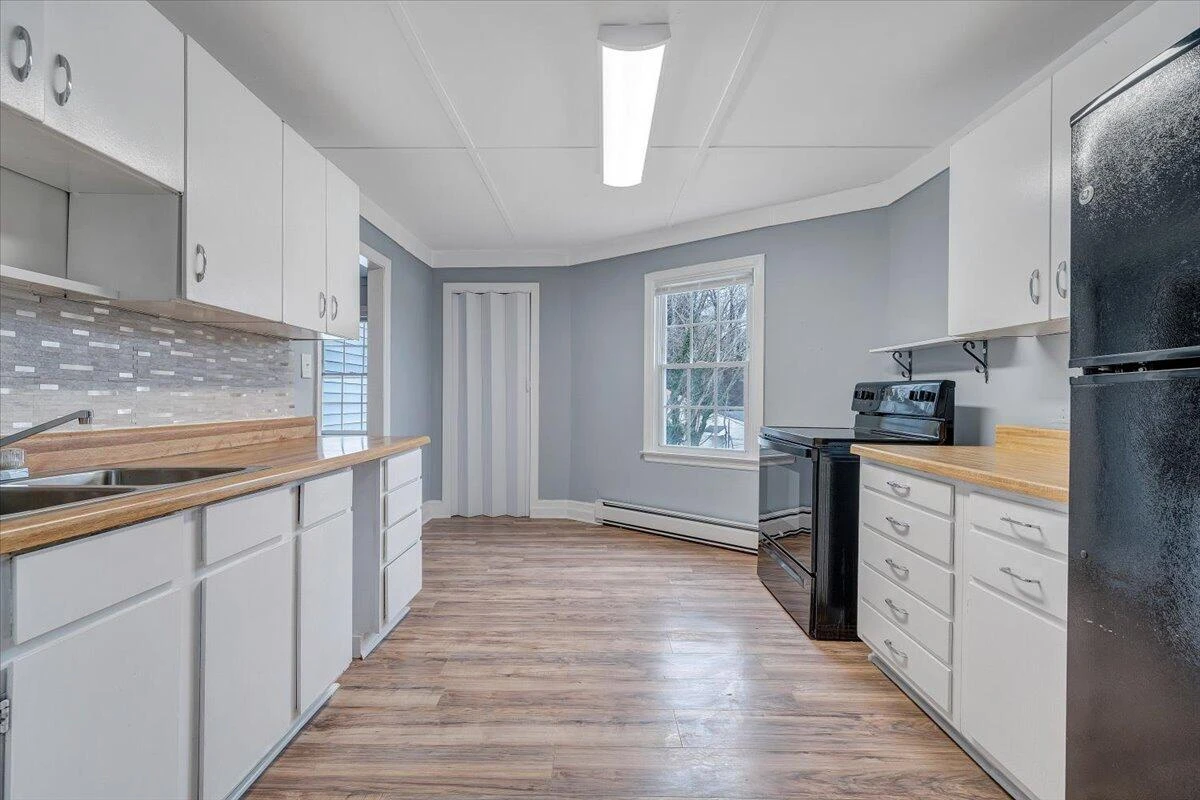 801 Bedford RD - Photo 13
