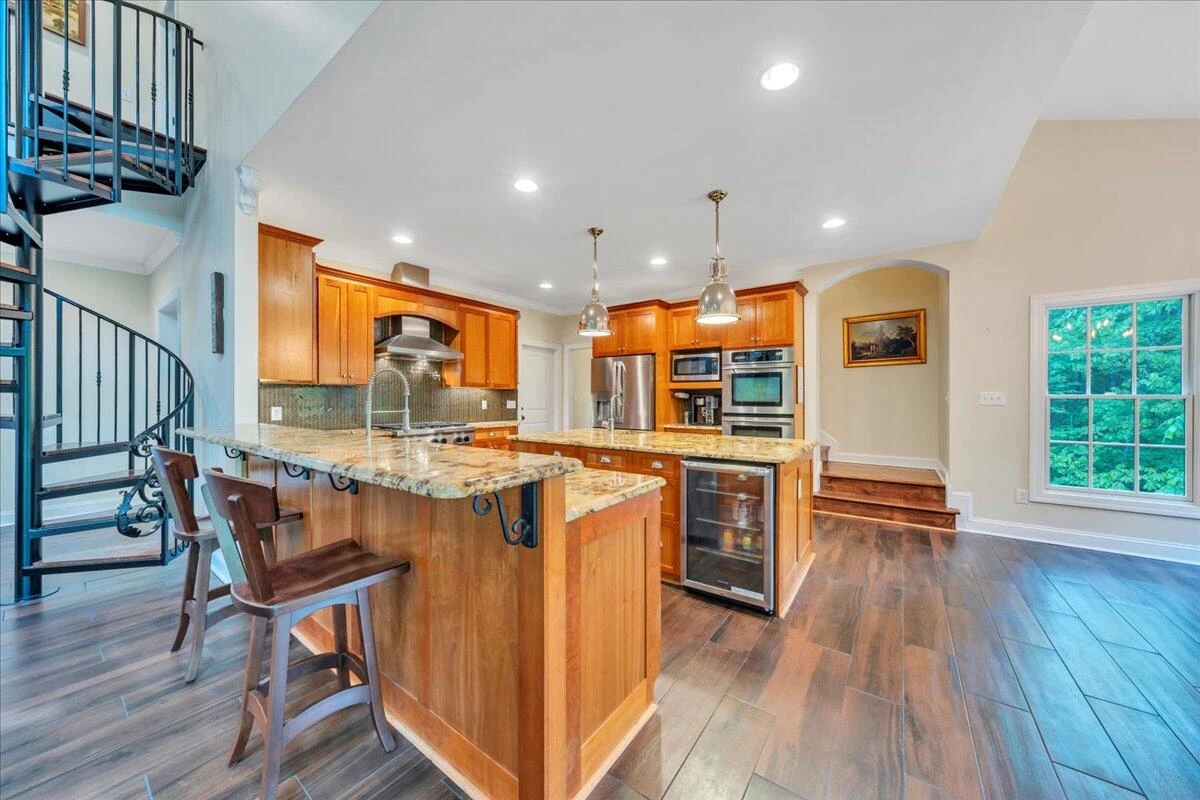 640 FLANDERS RD - Photo 13