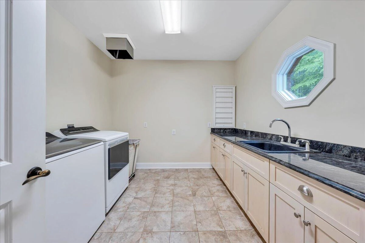 640 FLANDERS RD - Photo 24