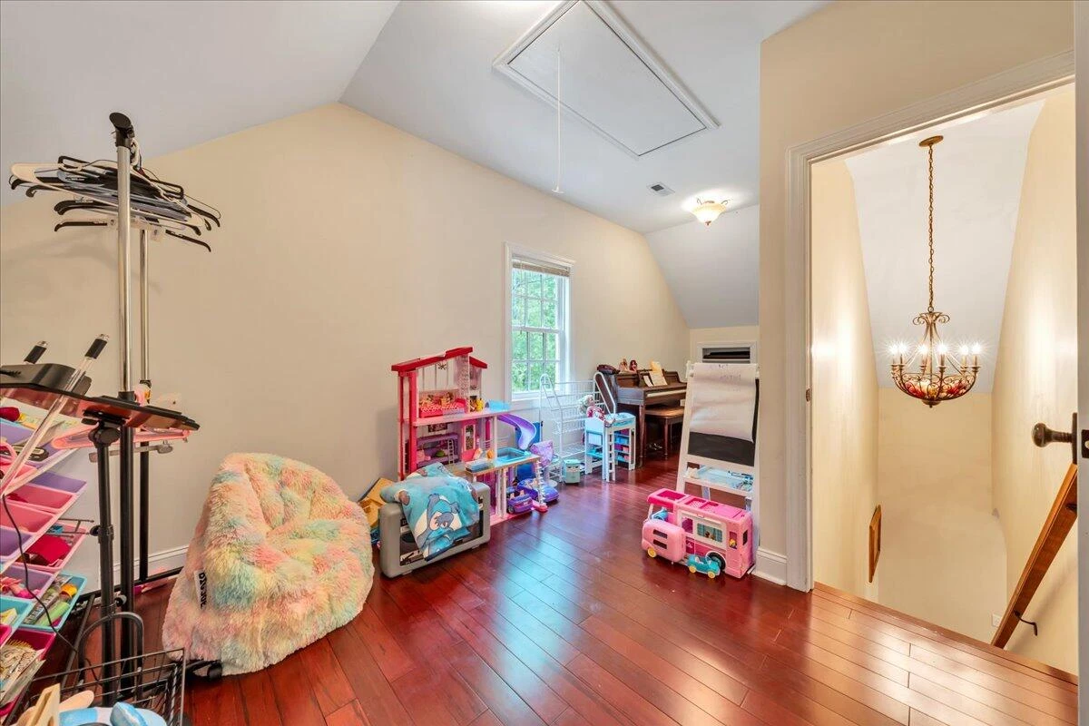 640 FLANDERS RD - Photo 44