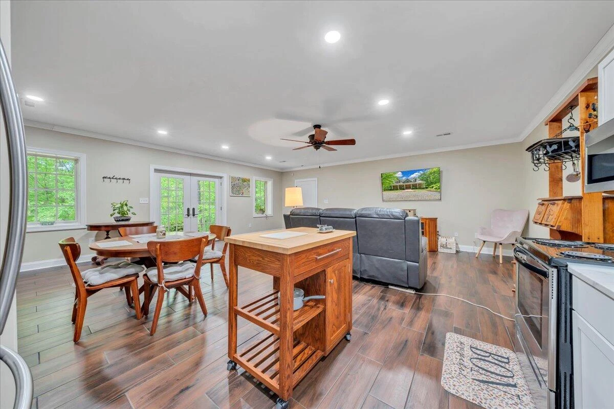 640 FLANDERS RD - Photo 57