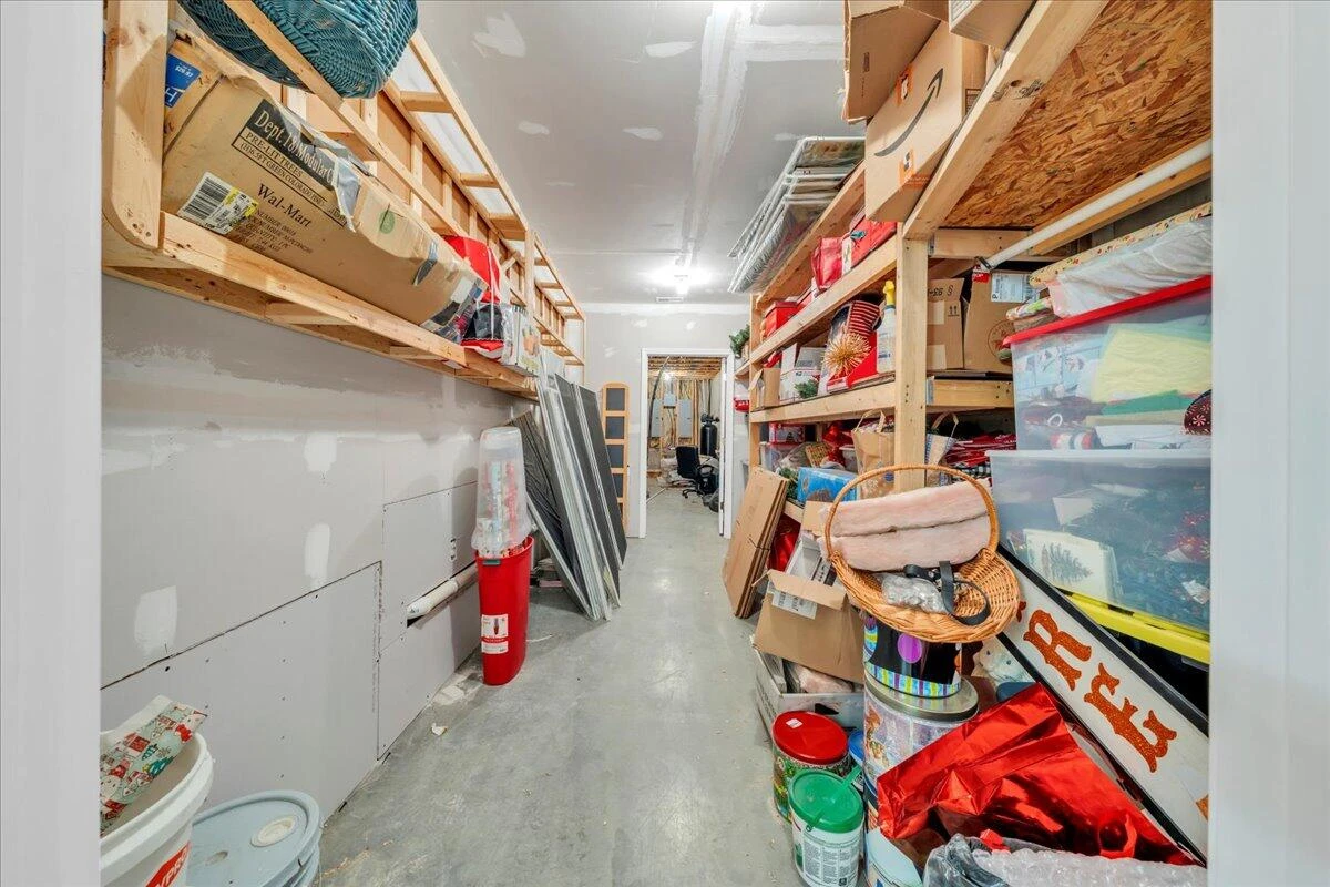 640 FLANDERS RD - Photo 63