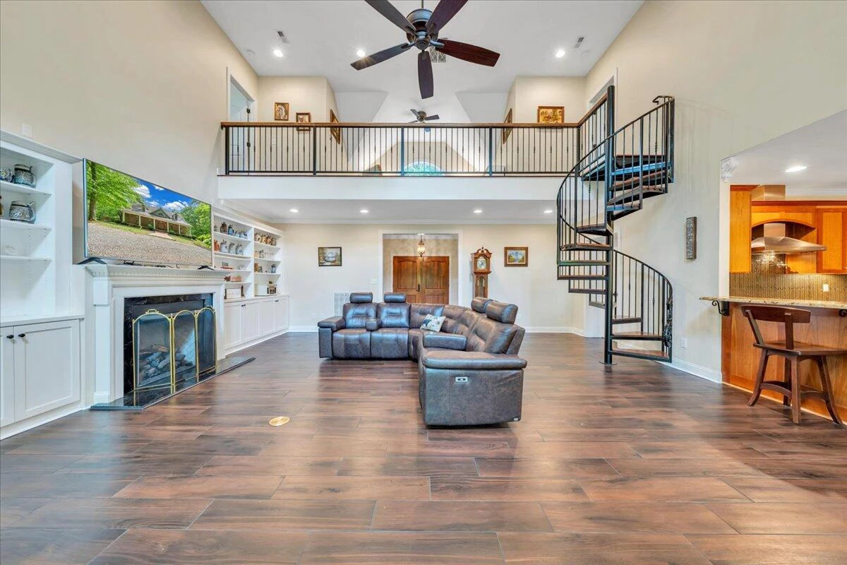 640 FLANDERS RD - Photo 12