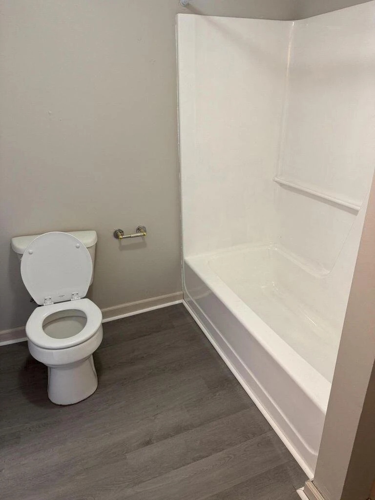 216 College ST - Photo 11