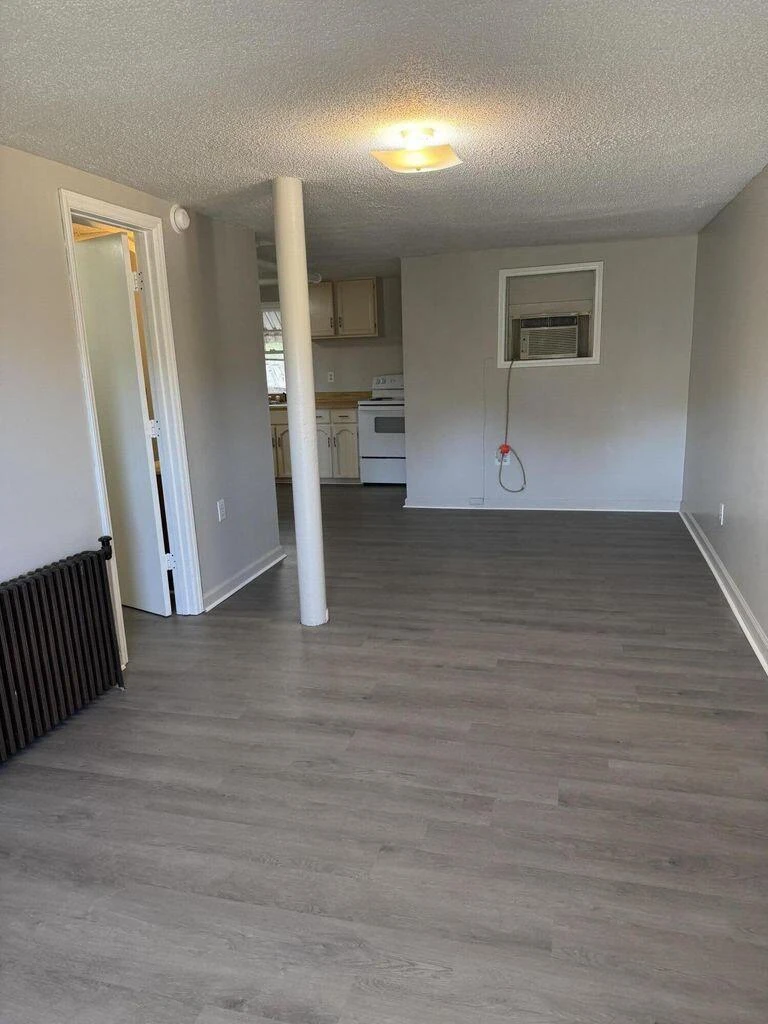 216 College ST - Photo 12