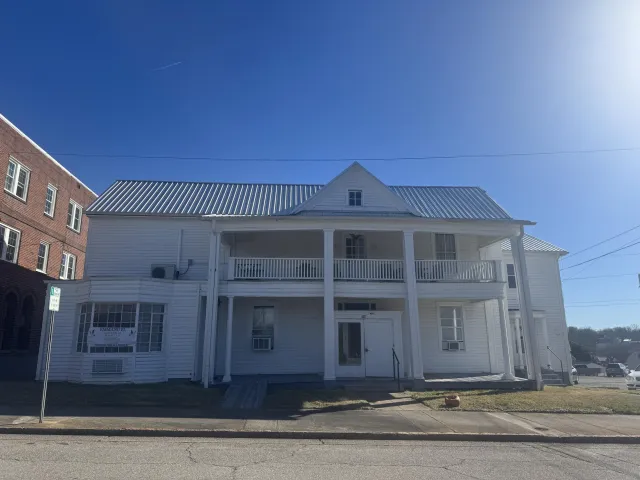 29 Broad ST, Martinsville, VA, 24112