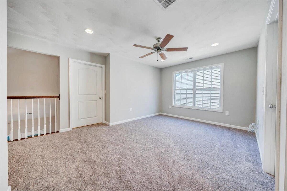 4242 Hannah Belle WAY - Photo 16