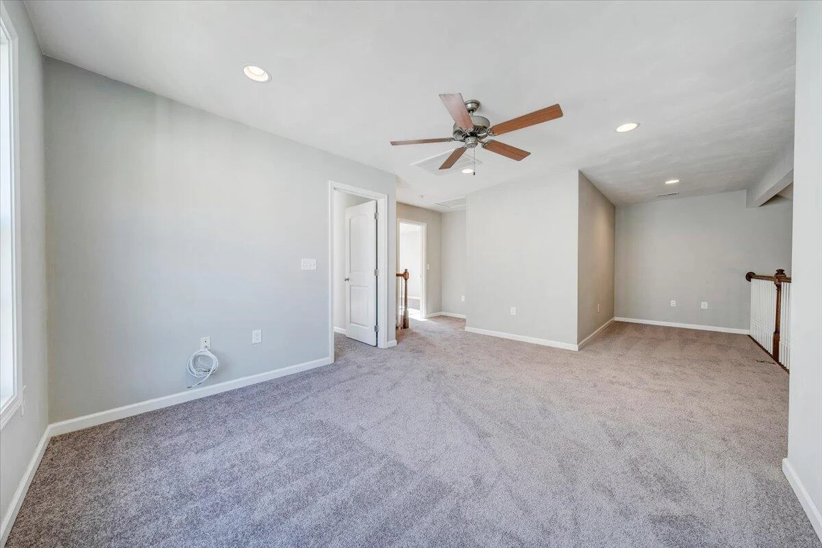 4242 Hannah Belle WAY - Photo 18