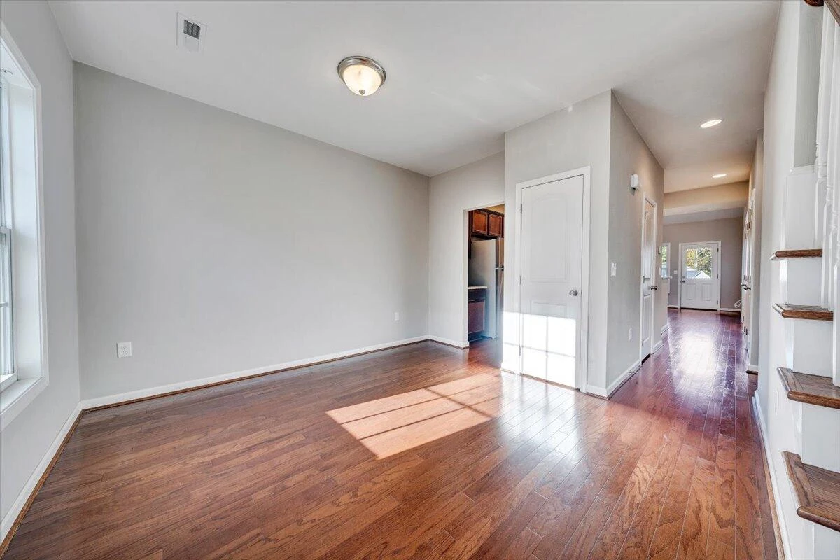 4242 Hannah Belle WAY - Photo 2