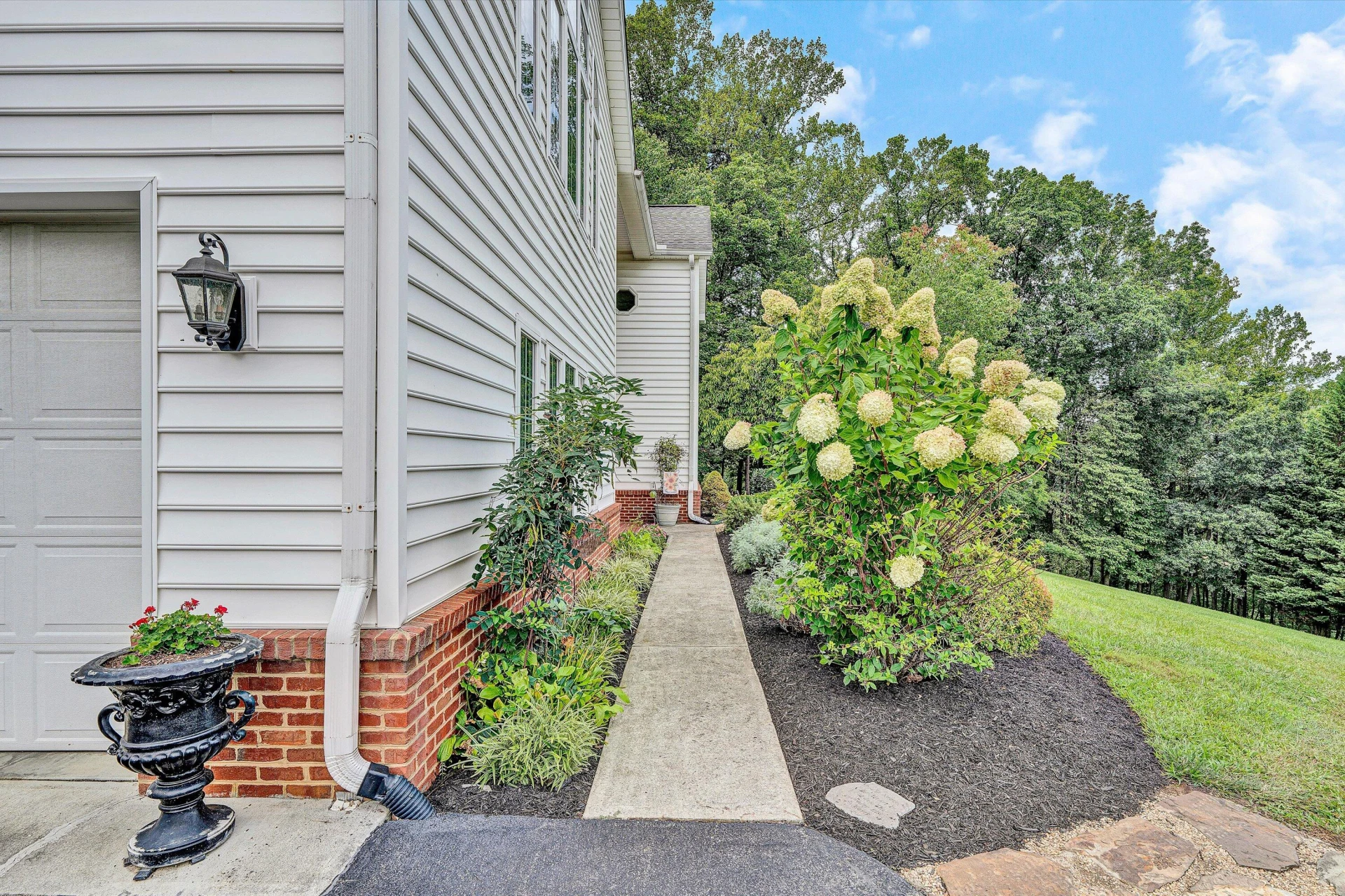 8995 Jubal Early - Photo 12