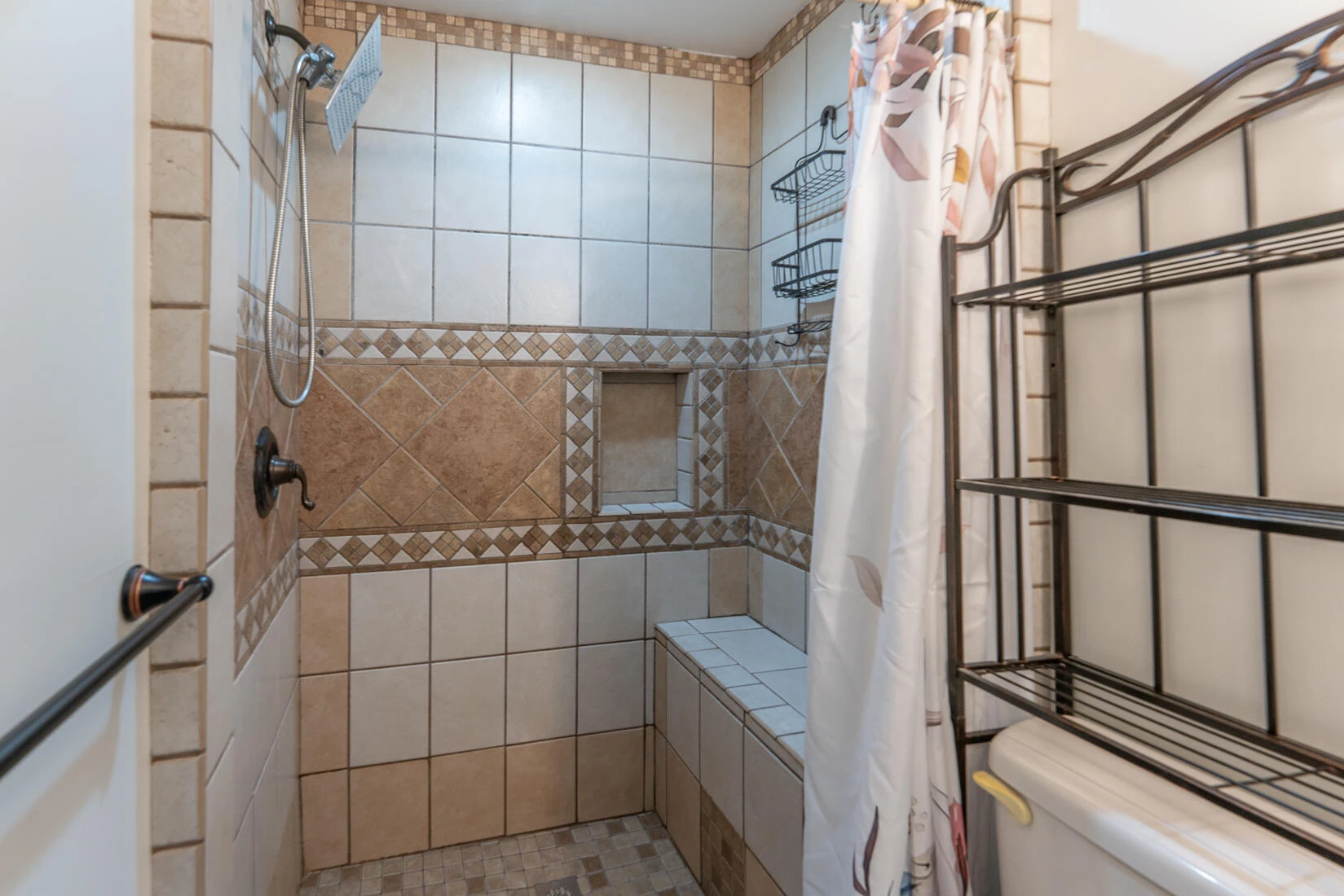 2354 Chestnut AVE - Photo 24