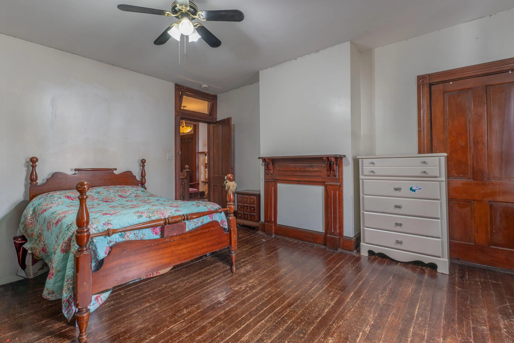 2354 Chestnut AVE - Photo 32