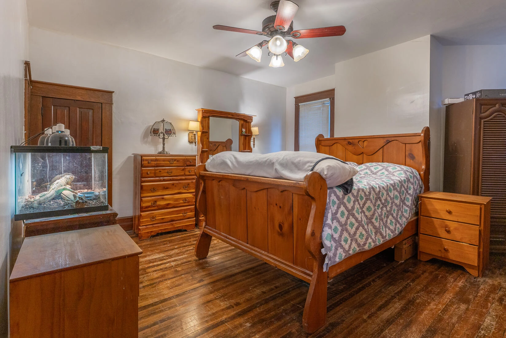 2354 Chestnut AVE - Photo 37