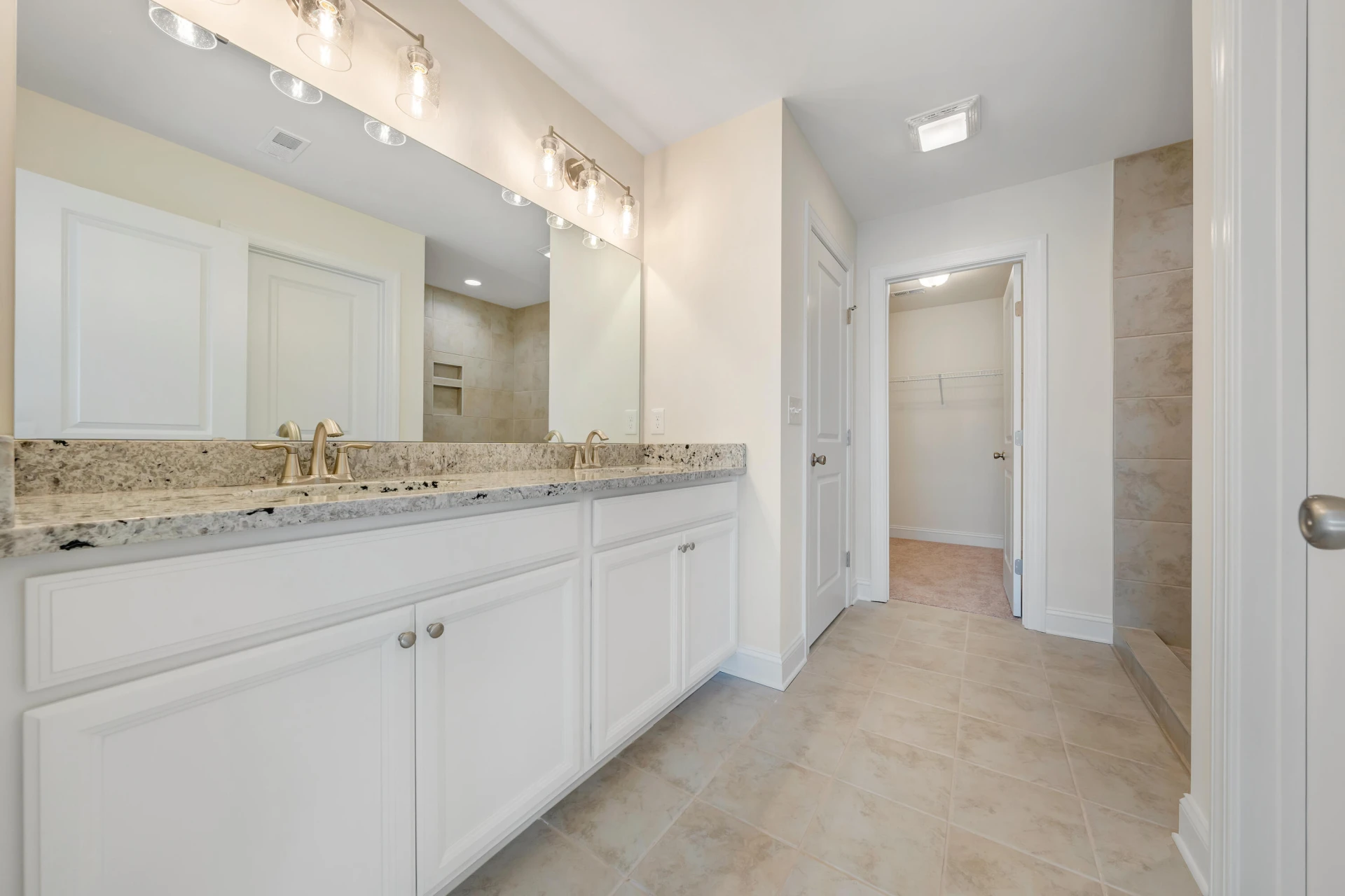 2825 Russlen DR - Photo 11