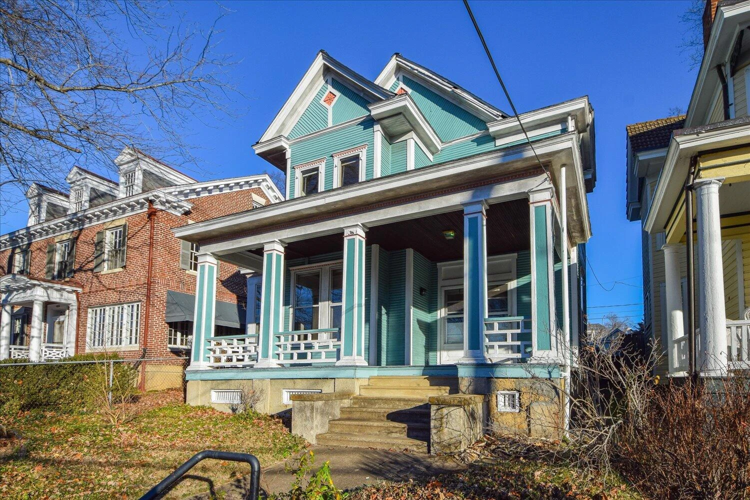 409 Allison AVE