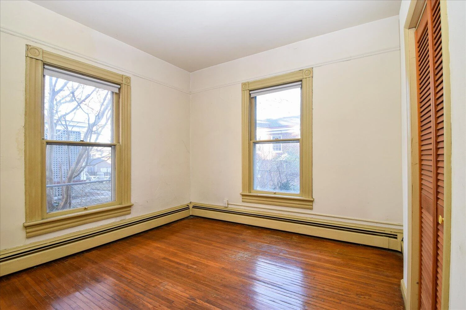 409 Allison AVE - Photo 10