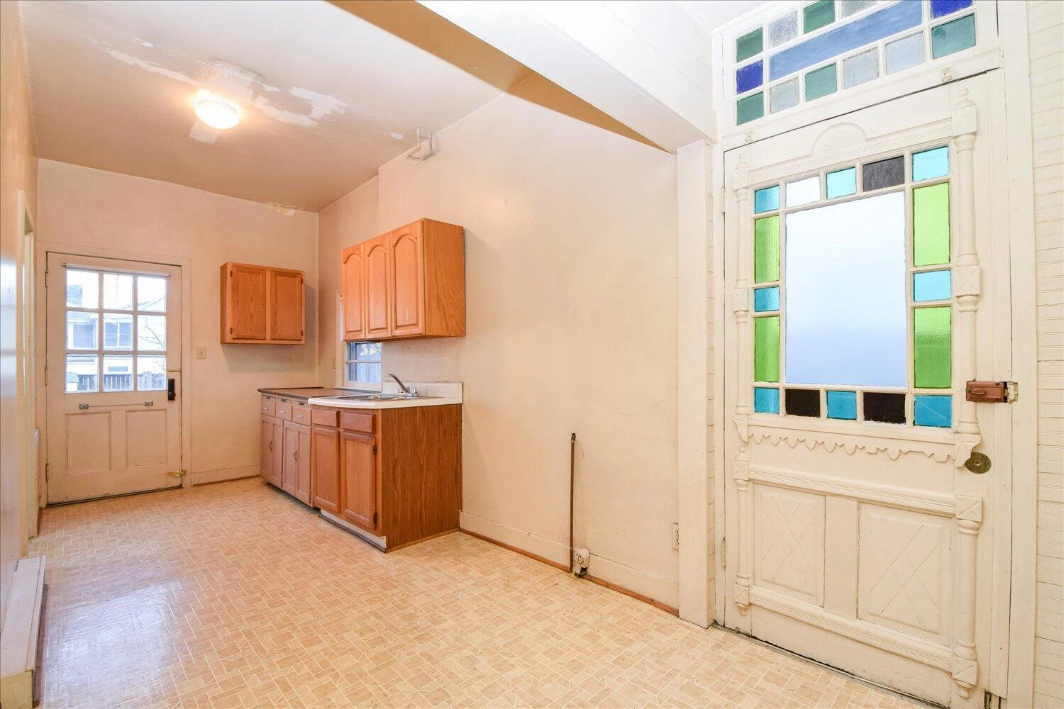 409 Allison AVE - Photo 11