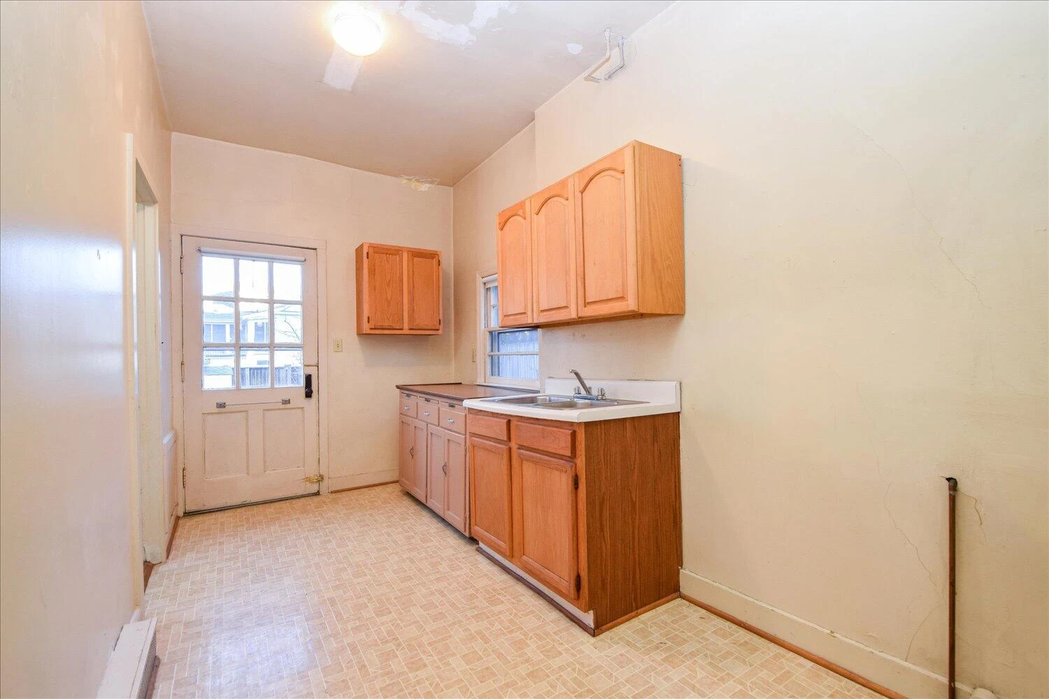 409 Allison AVE - Photo 12