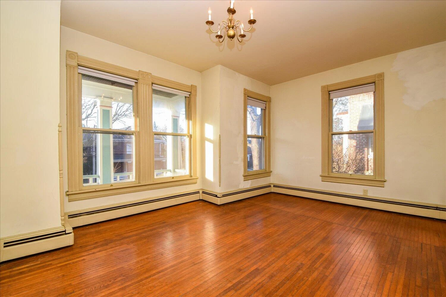 409 Allison AVE - Photo 5