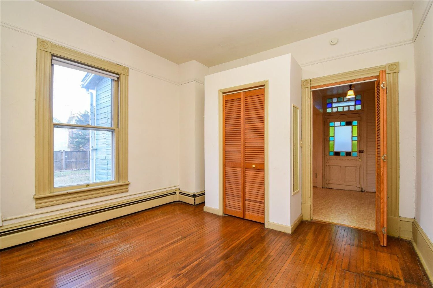 409 Allison AVE - Photo 9