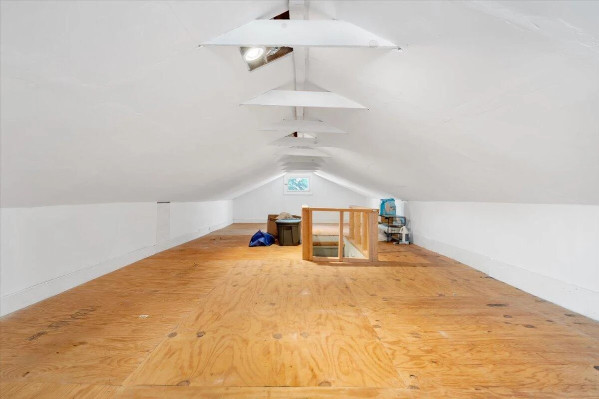 1868 Carlton RD - Photo 21