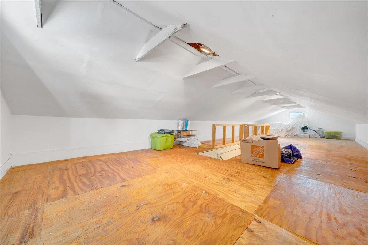 1868 Carlton RD - Photo 22