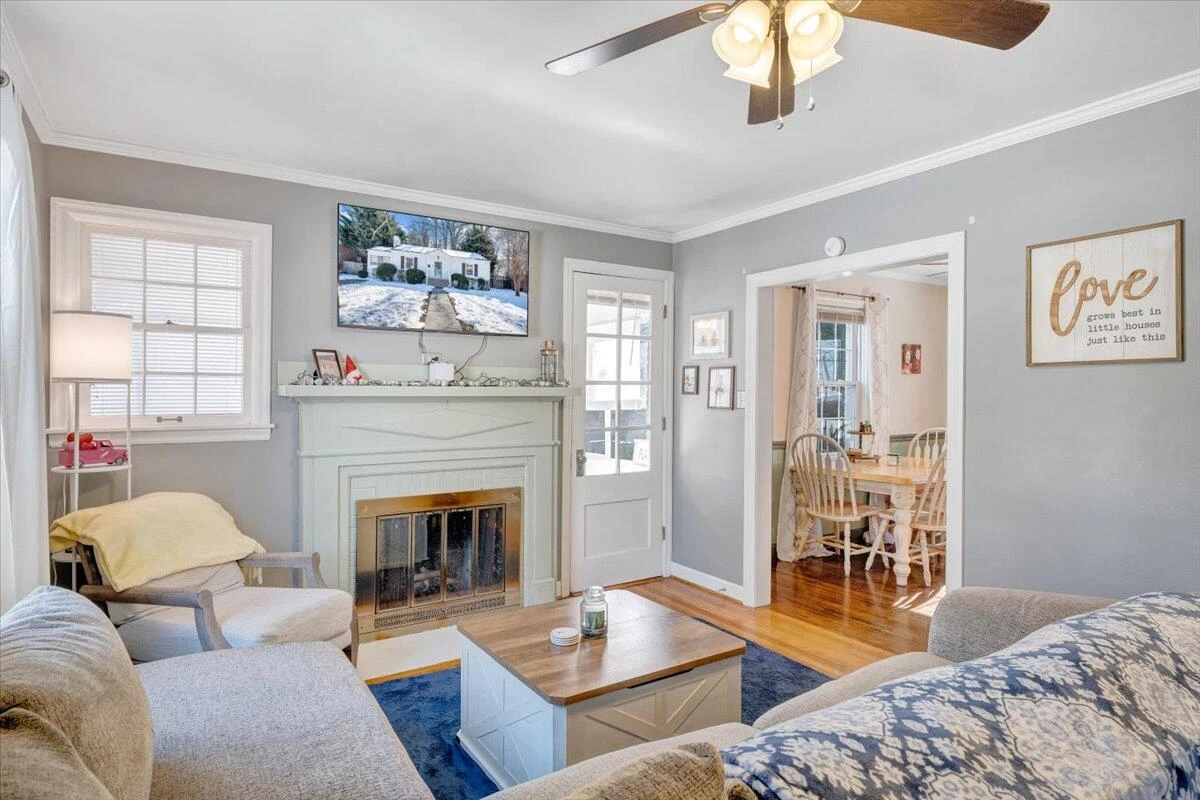 1868 Carlton RD - Photo 6