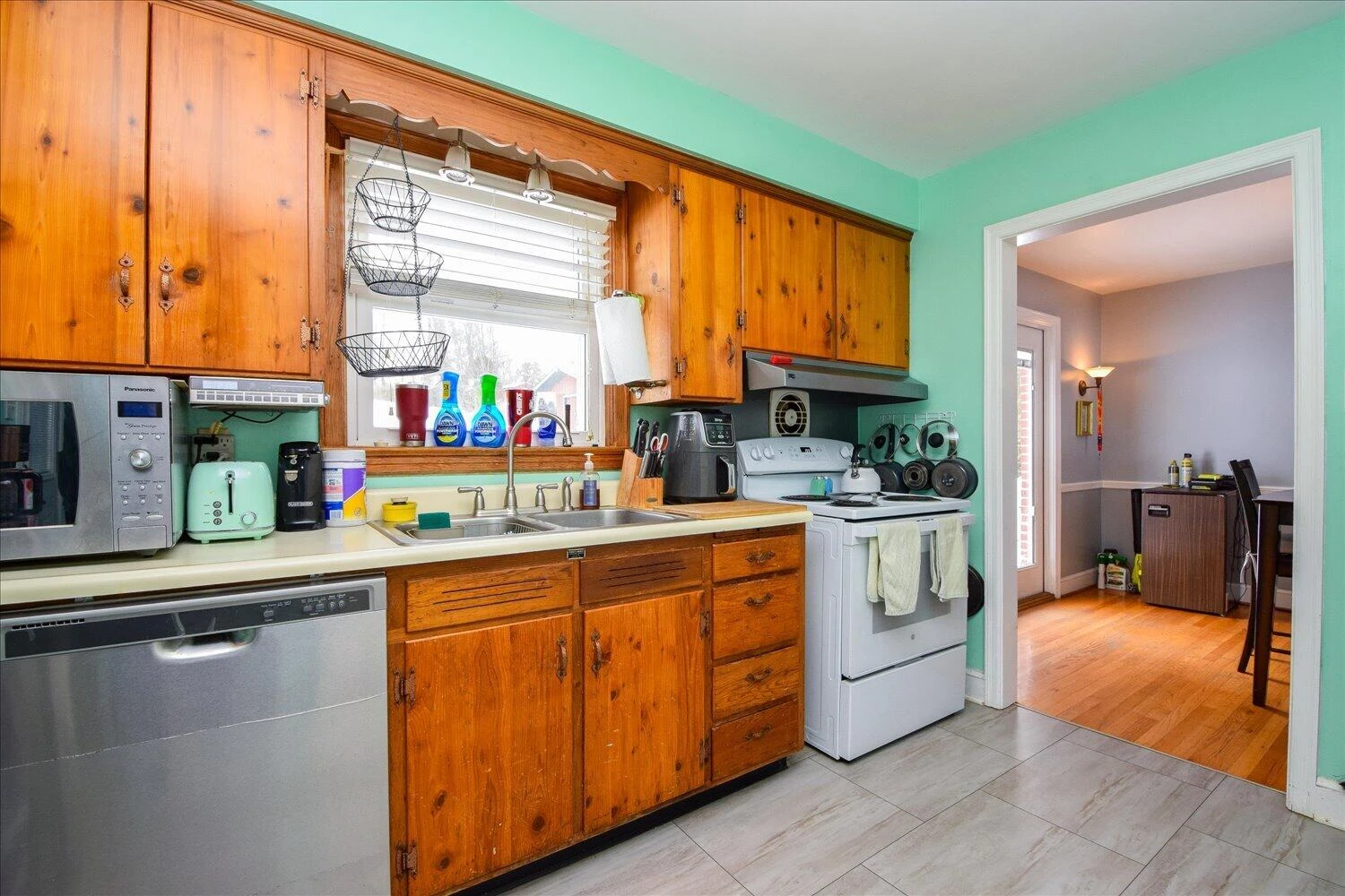 3418 Fleetwood AVE - Photo 10