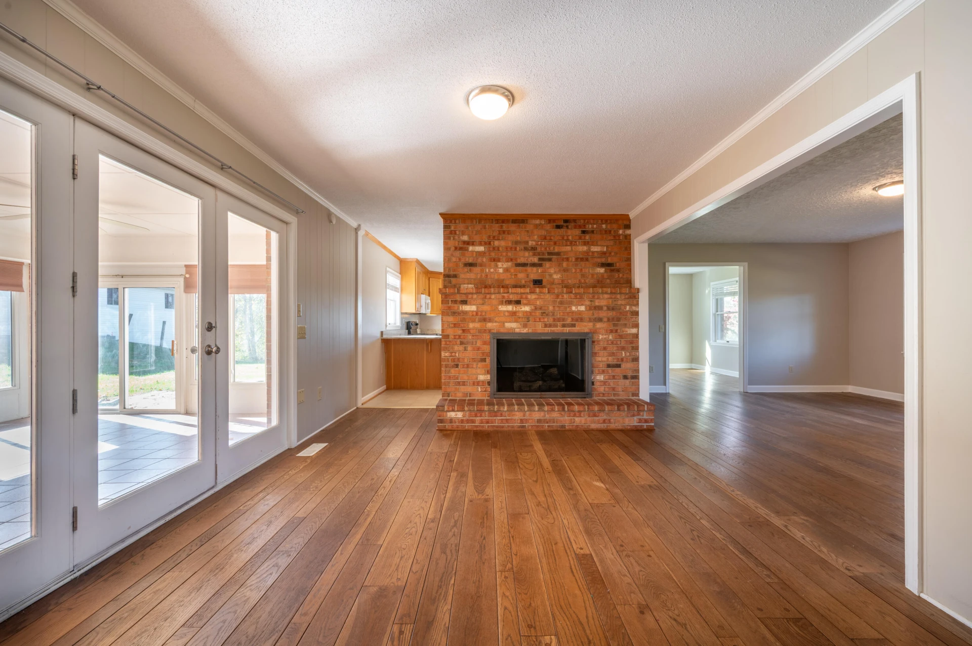 329 Parkway LN - Photo 10