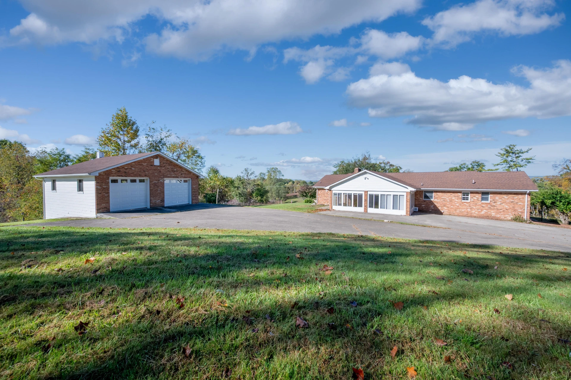 329 Parkway LN - Photo 40