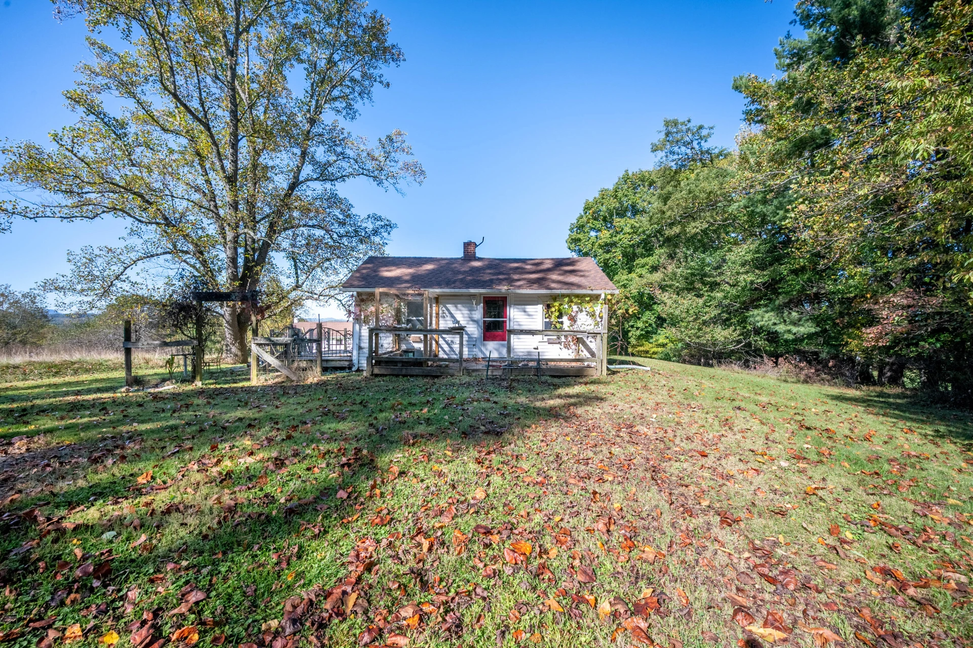 329 Parkway LN - Photo 46