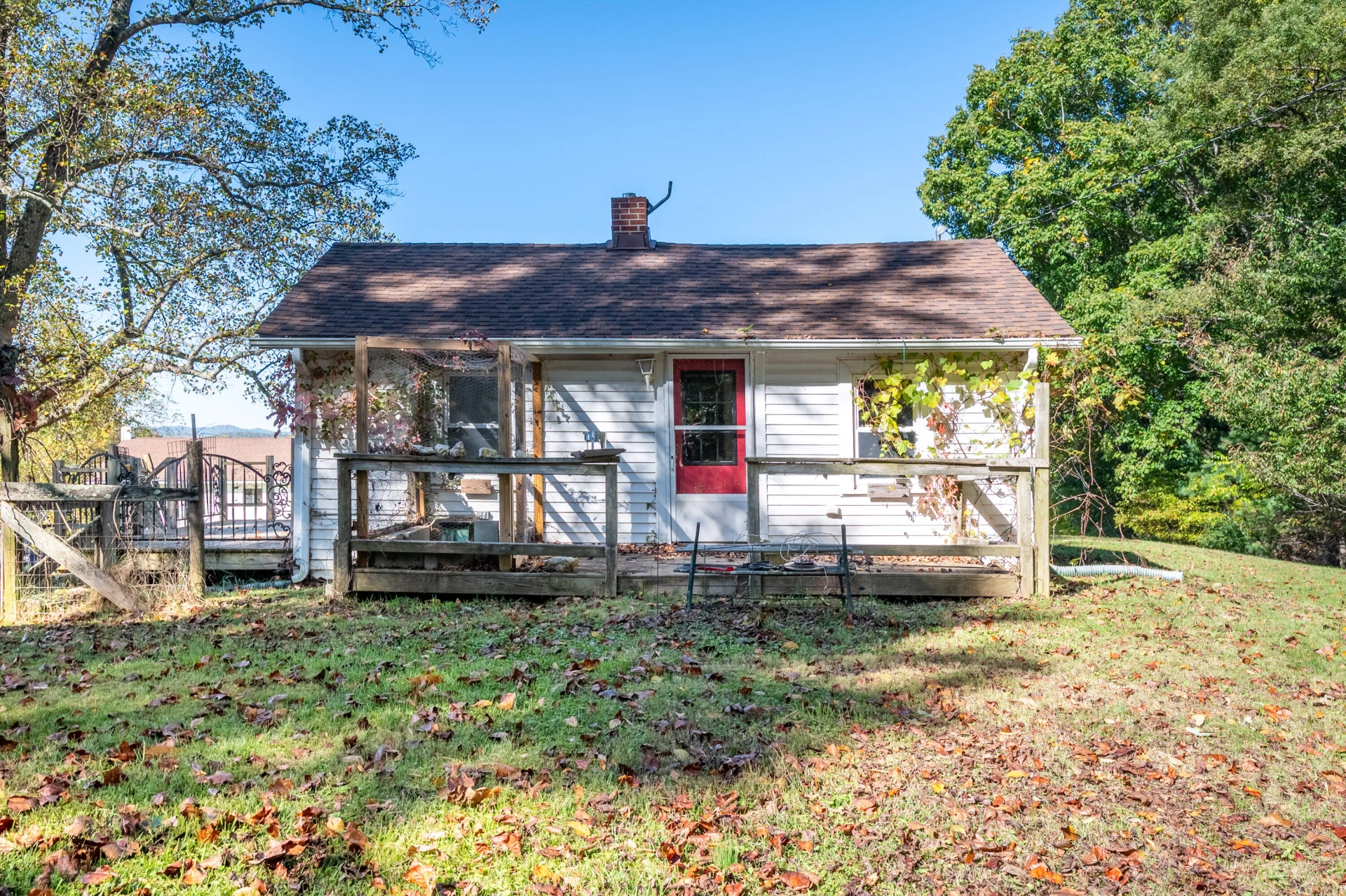 329 Parkway LN - Photo 47