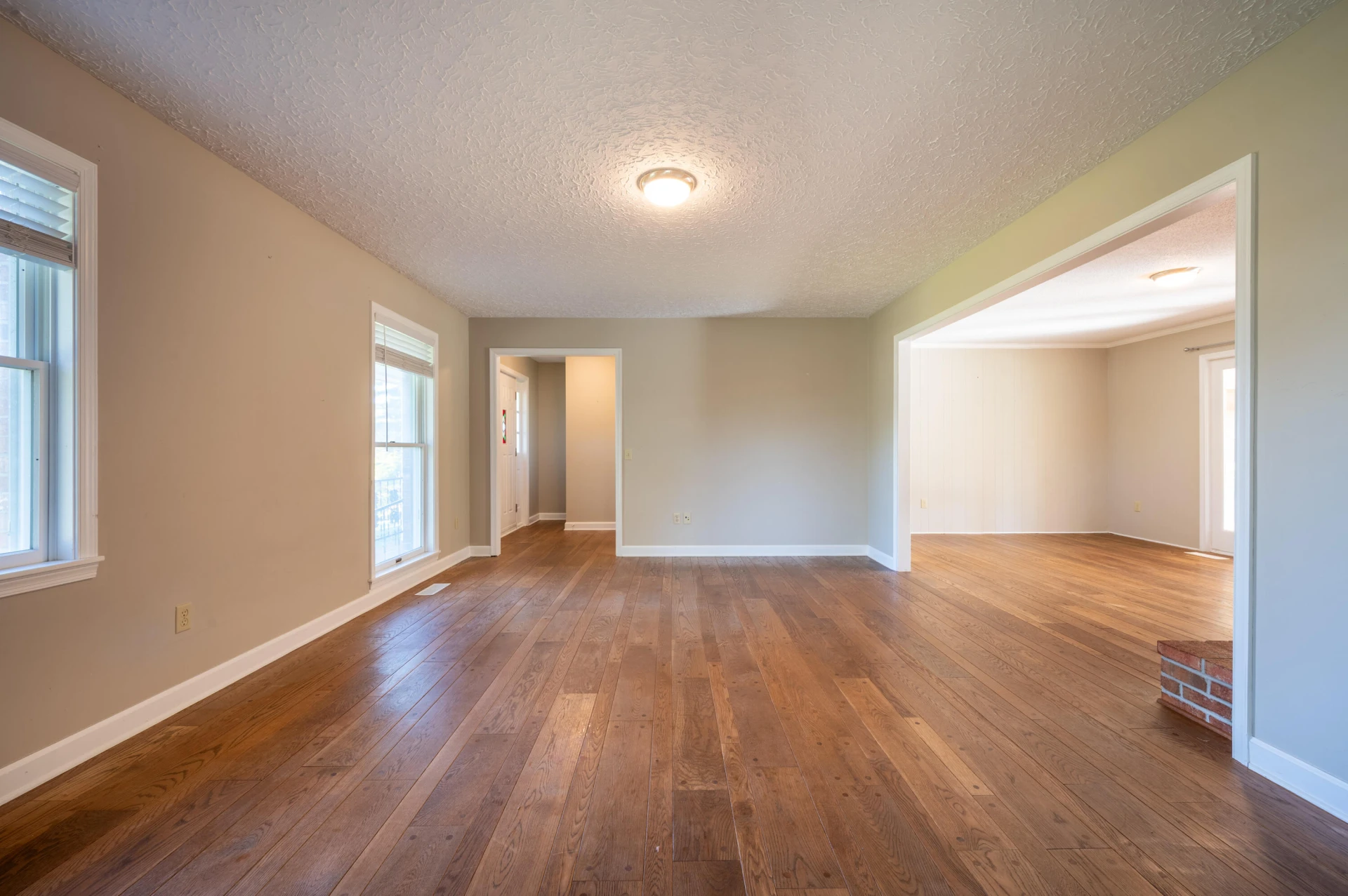 329 Parkway LN - Photo 8