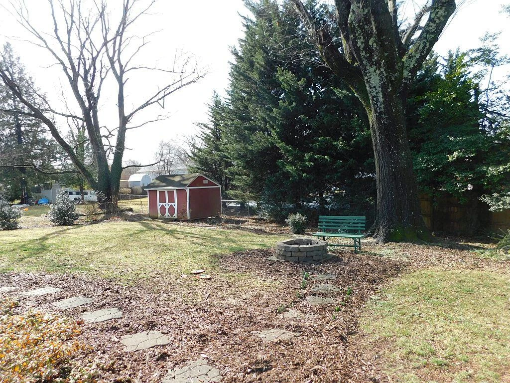 2007 Darlington RD - Photo 52
