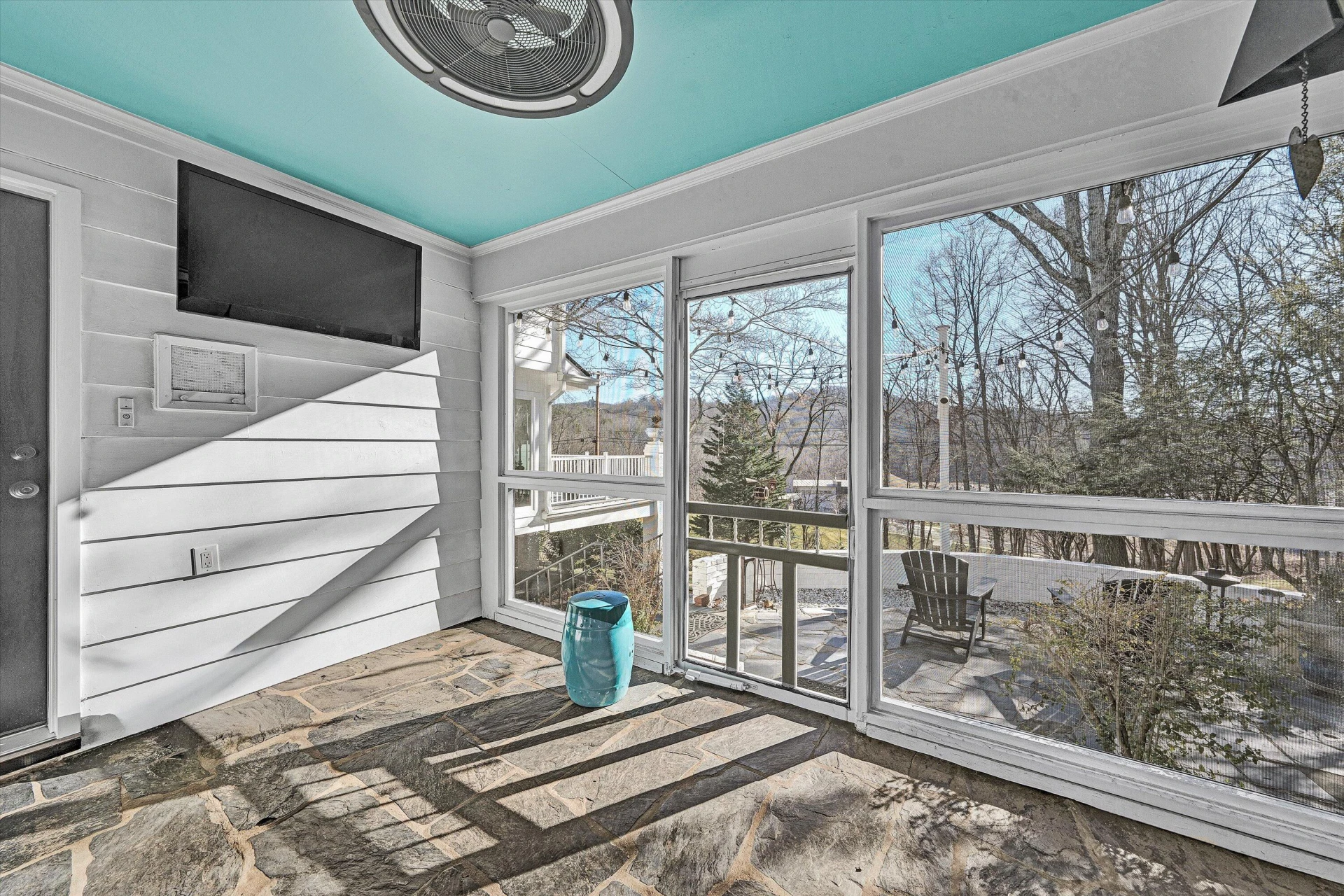 3659 Peakwood DR - Photo 32