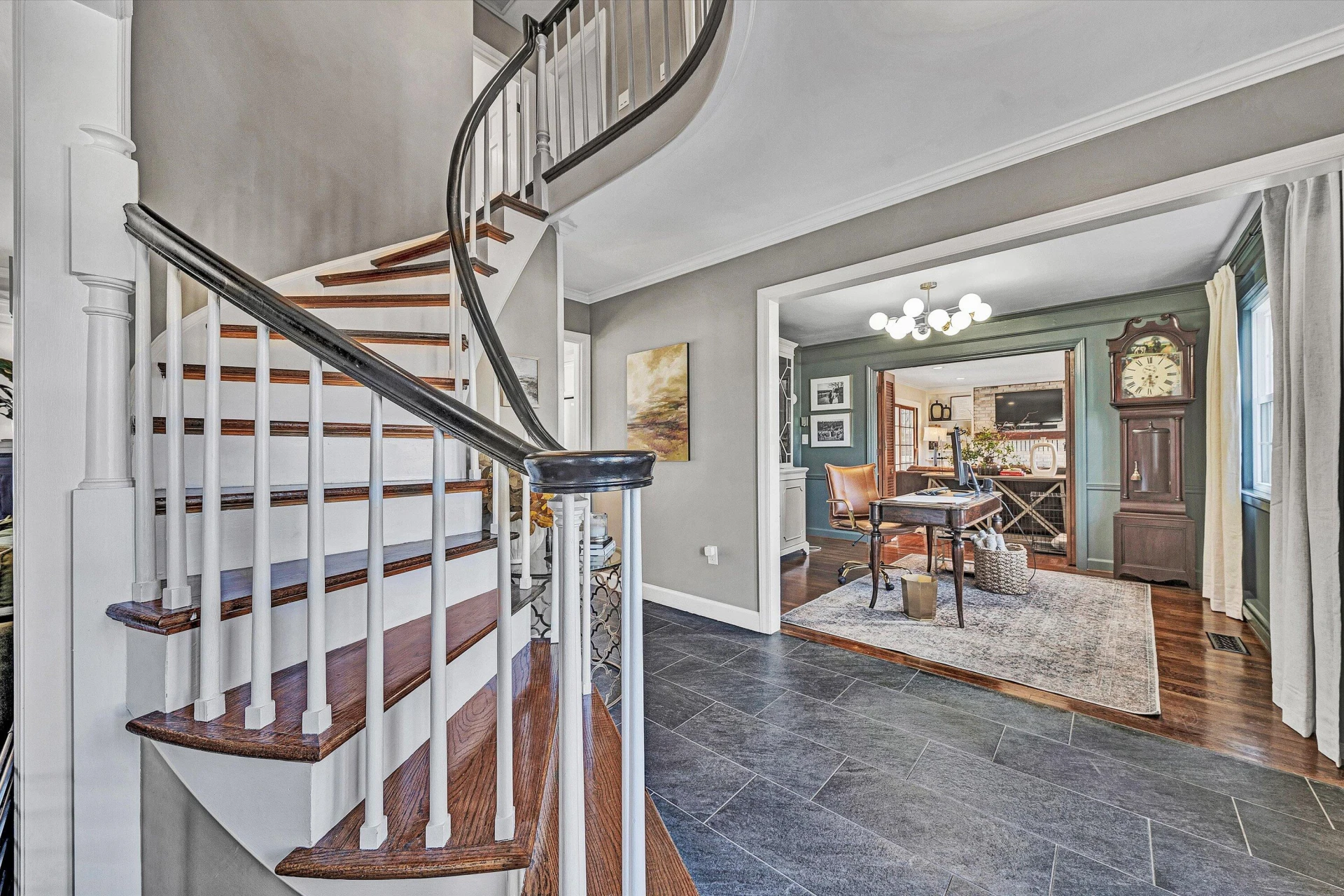 3659 Peakwood DR - Photo 9